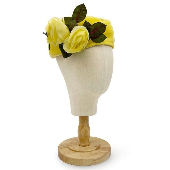 Vintage 1950s Lemon Yellow Pillbox Hat with Roses & Tulle Netting Union Made USA main image 10